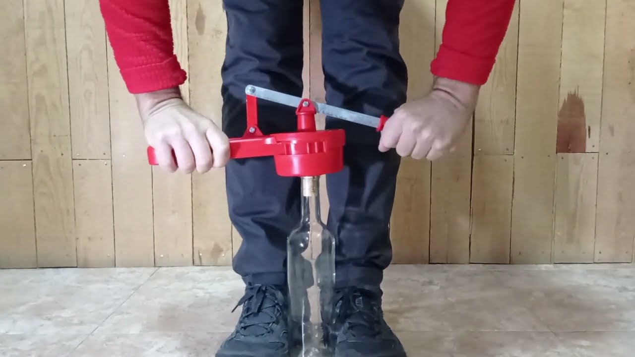 maquina para colocar corchos en botellas