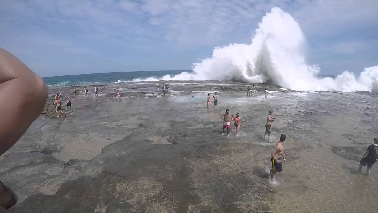 zona de las costas donde se levantan las olas