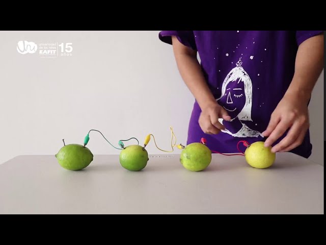 experimento de limones para encender un foco